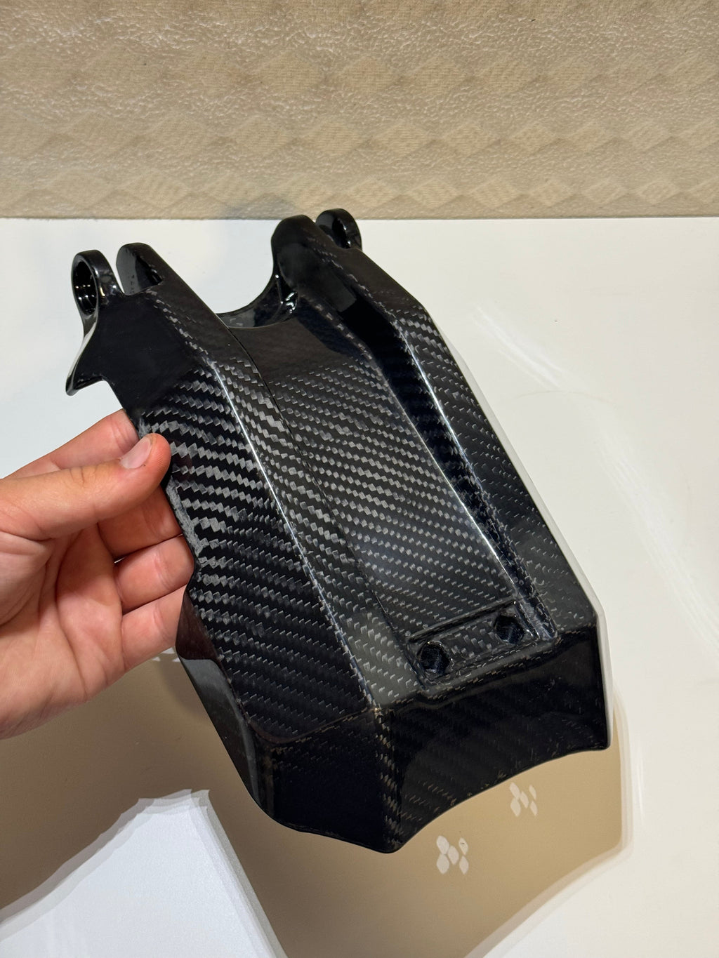 Eride carbon fiber battery lid